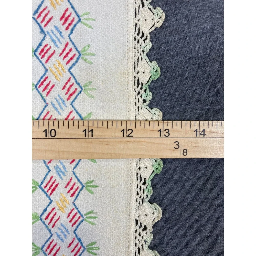 Vintage Hand Embroidered Floral Table Runner Set Lace Trim Cream White 2pc